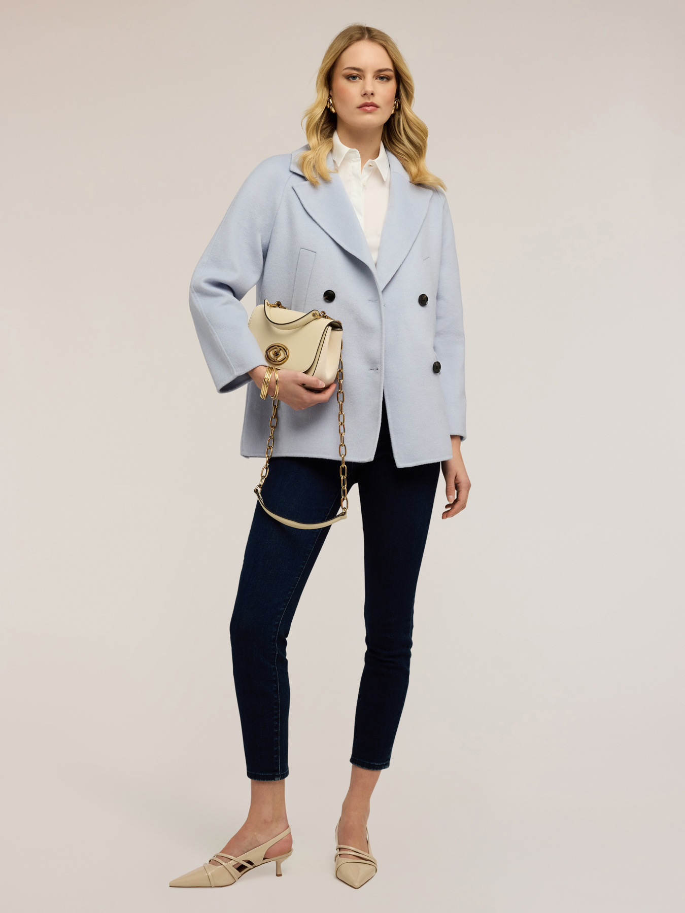 Double-breasted coat in double wool blend image number 2