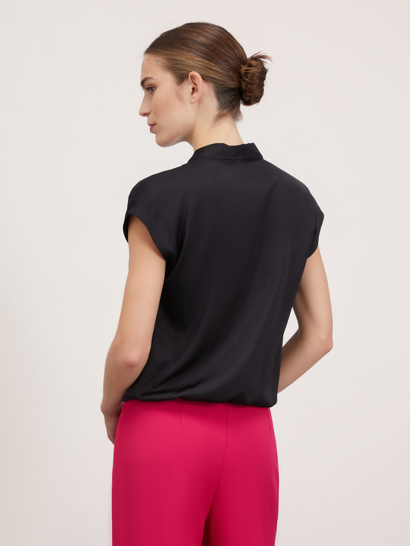 Blusa quimono de raso image number 1