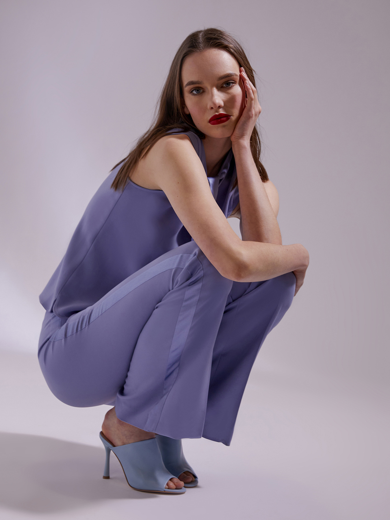 Flared trousers with a satin band image number 2