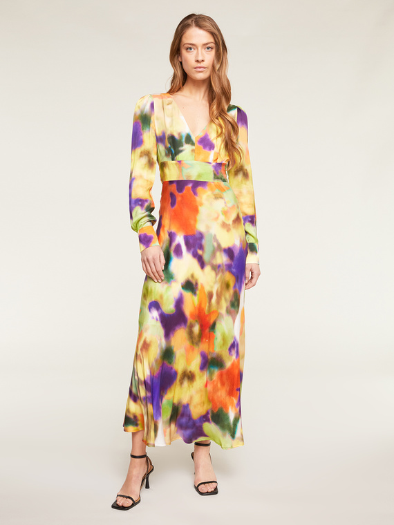 Kleid mit langen Ärmeln und floralem Muster