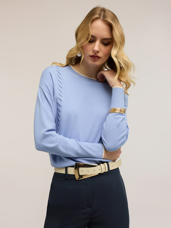 Pull avec surpiq&ucirc;res d&eacute;coratives