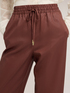 Joggers aus laminiertem Lyocell image number 3
