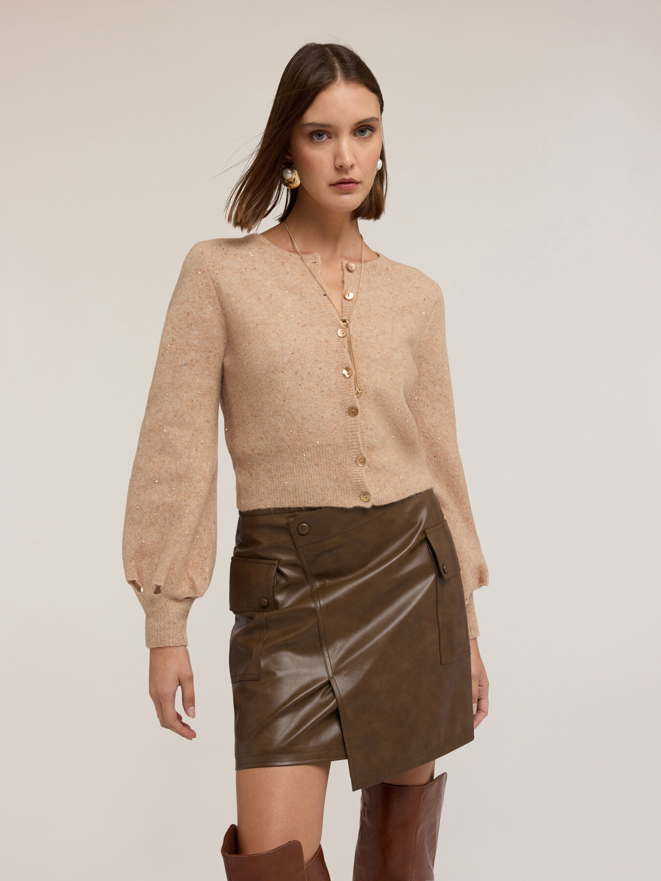 Cardigan en maille avec paillettes image number 3