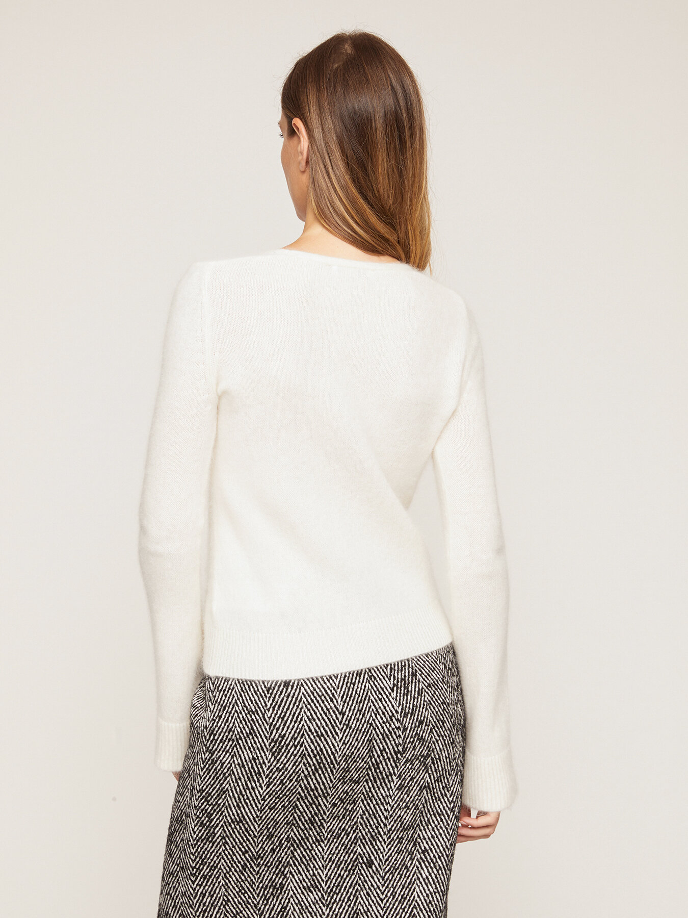 Jersey escote de pico en mezcla de angora image number 1