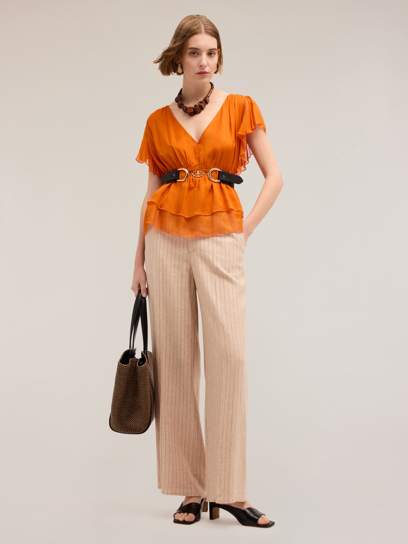 Bluză cu &icirc;ncrețituri și volane image number 0