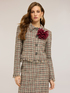 Veste courte en boucl&eacute; avec franges et broche image number 0