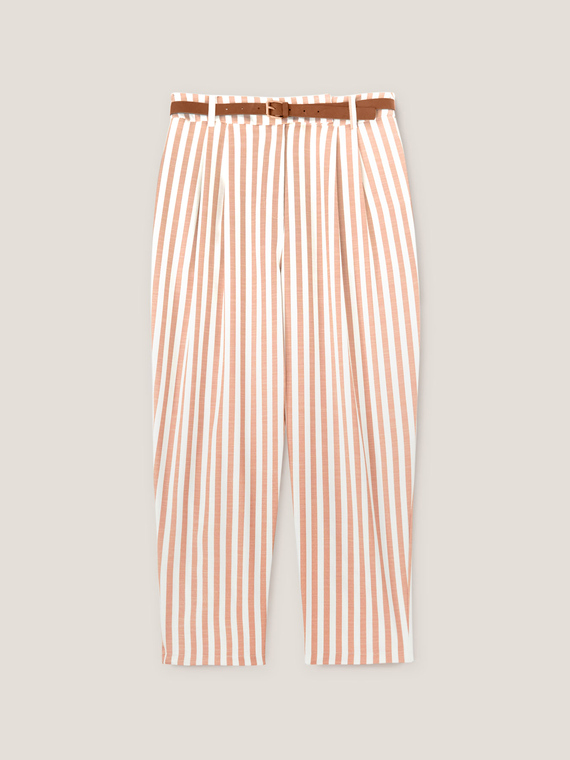 Pantalones de rayas con pinzas