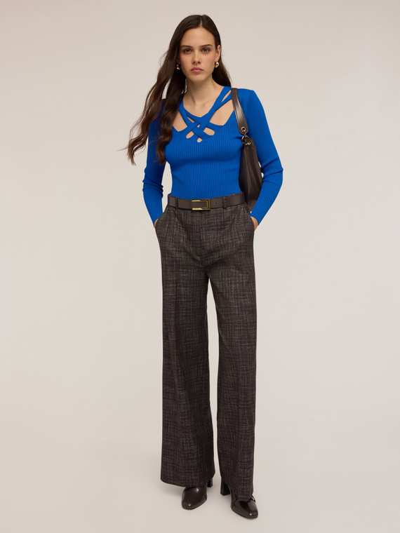 Ribbed sweater with knitted neckline