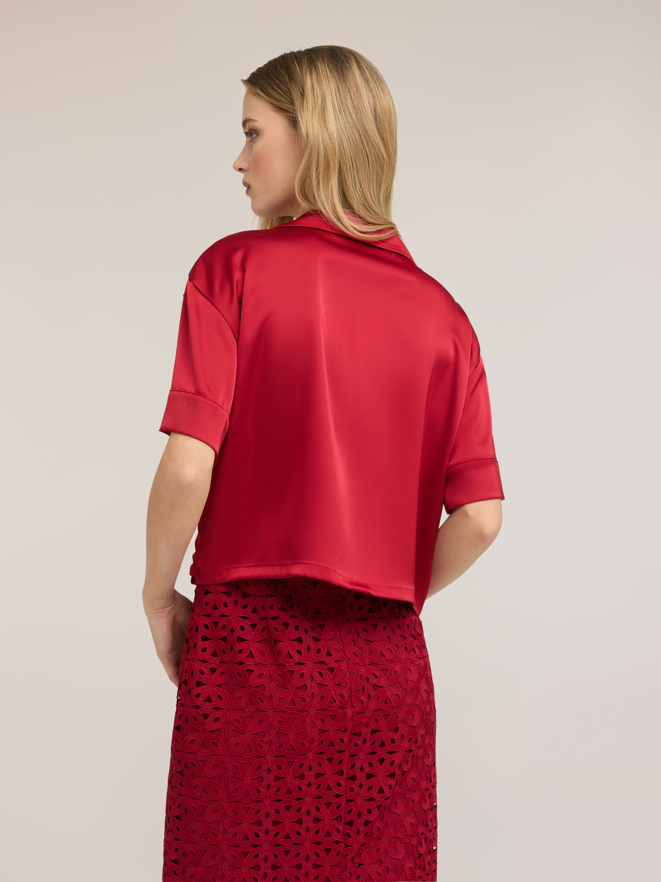Satin shrug image number 1