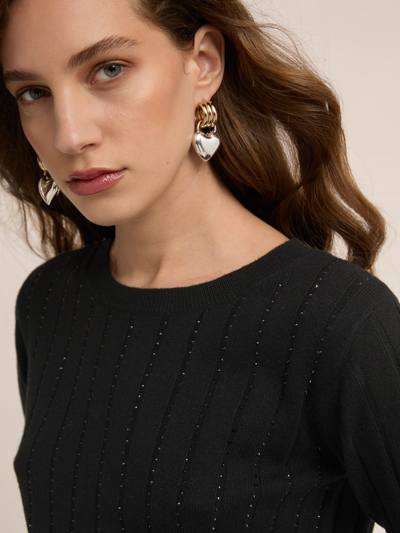 Maglia a coste con righe di strass image number 2