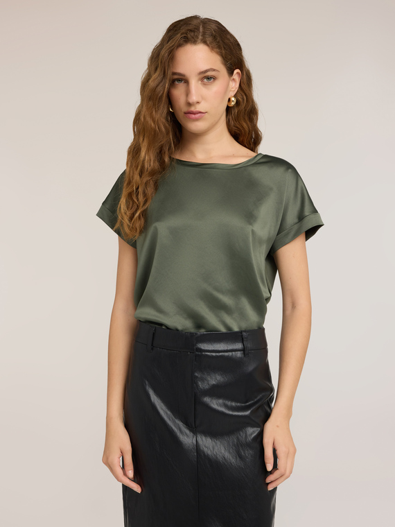 Zweistoffiges T-Shirt