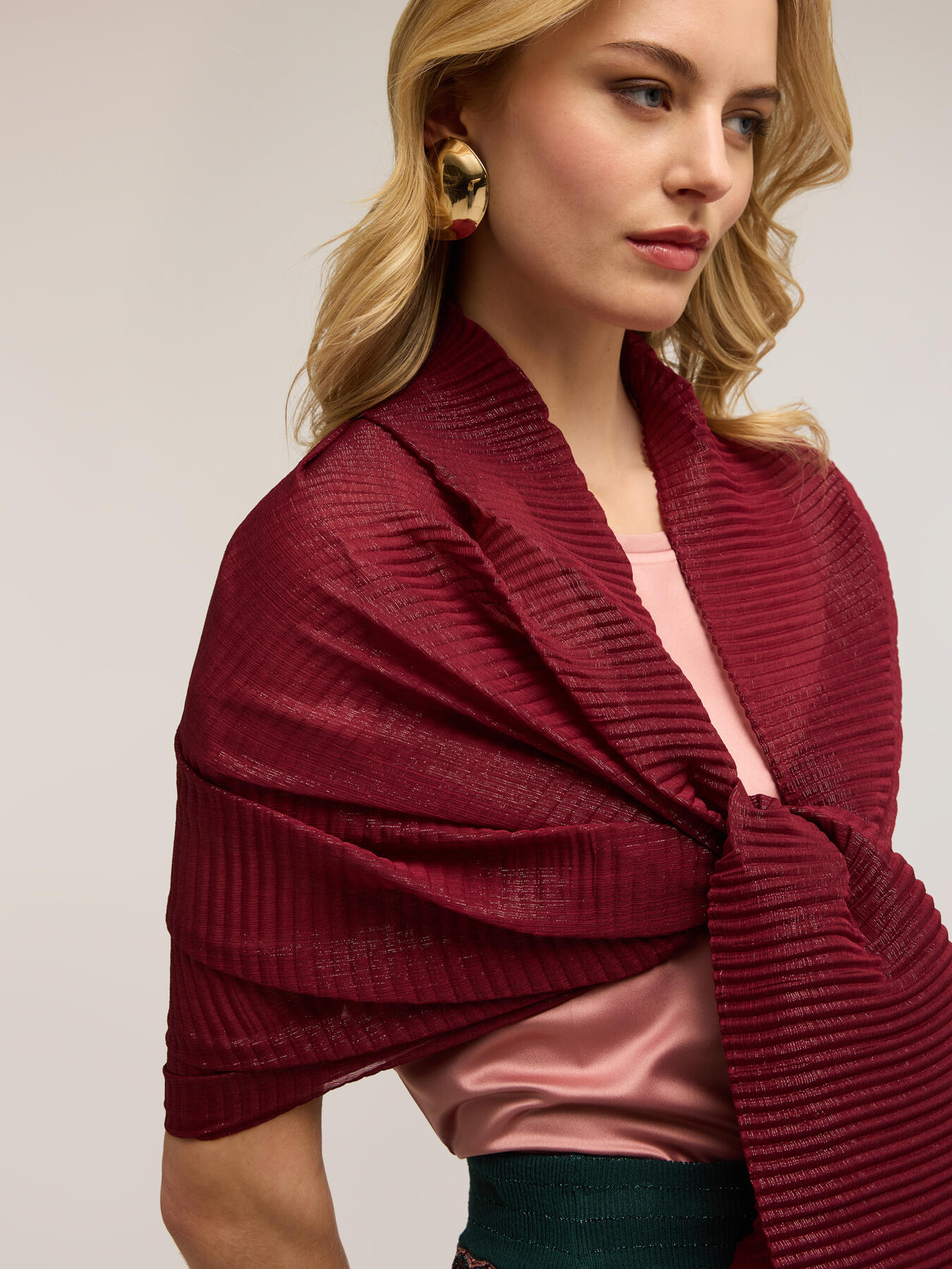 &Eacute;charpe pliss&eacute;e lurex image number 0