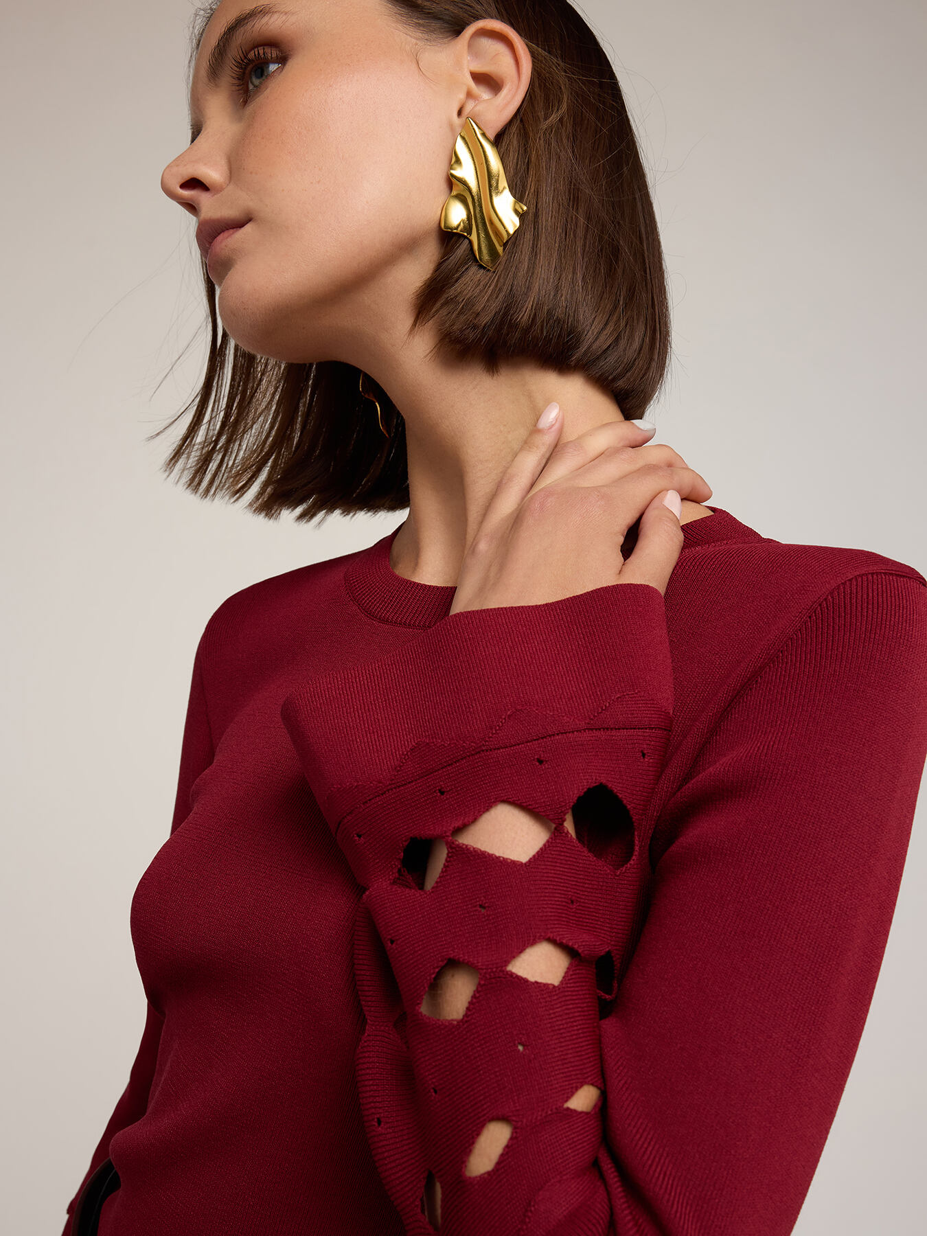 Haut avec découpes image number 2