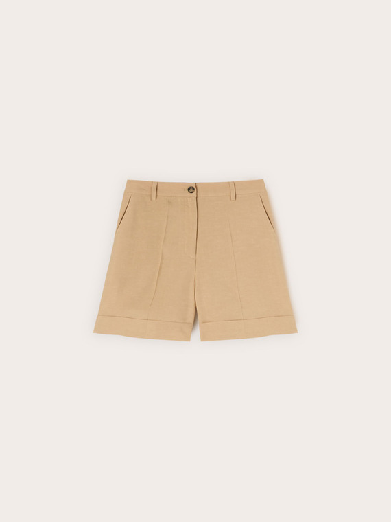 Linen blend shorts with turn-up