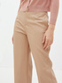Pantaloni cropped in similpelle image number 2