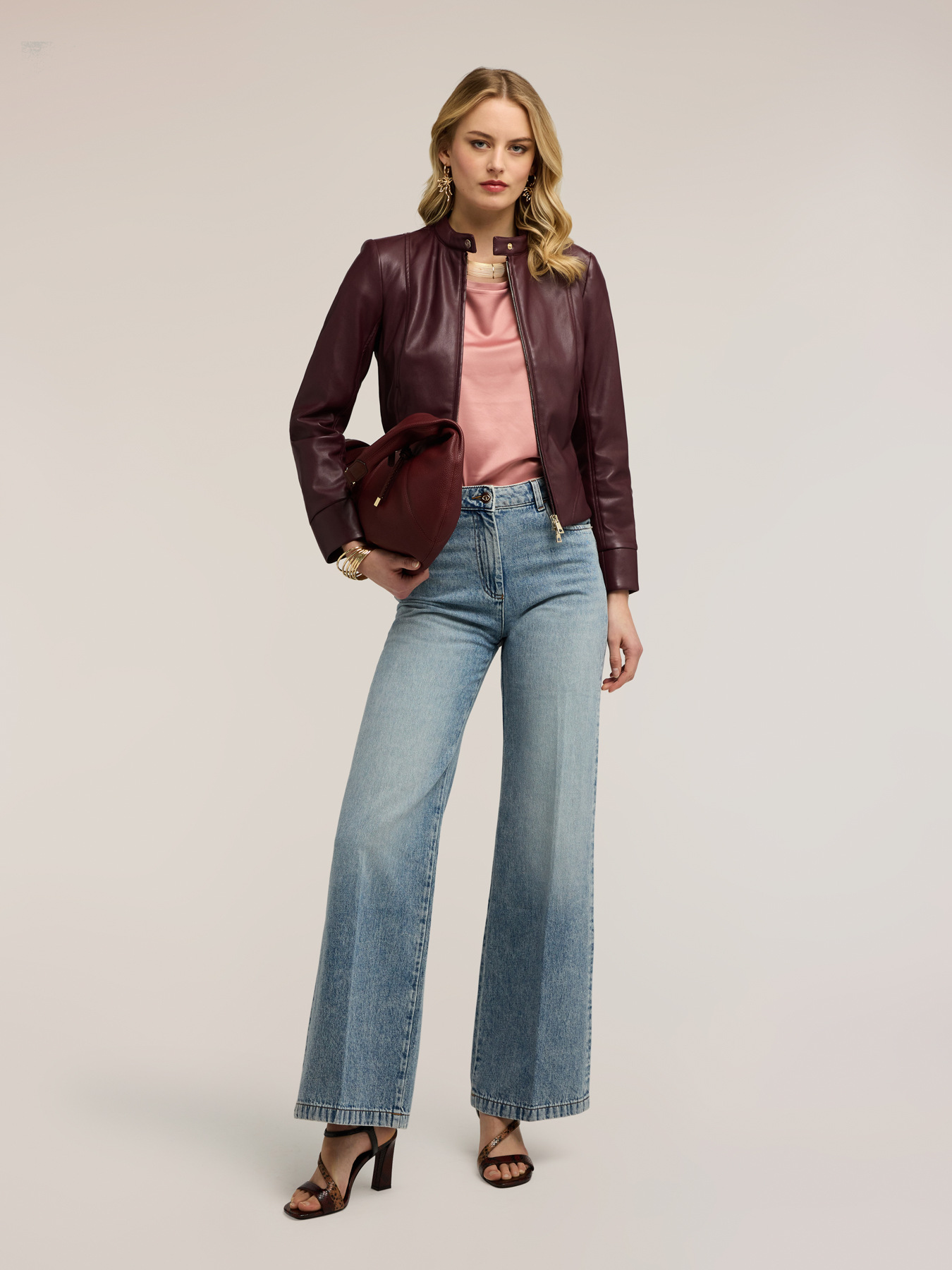 Wide leg jeans image number 0