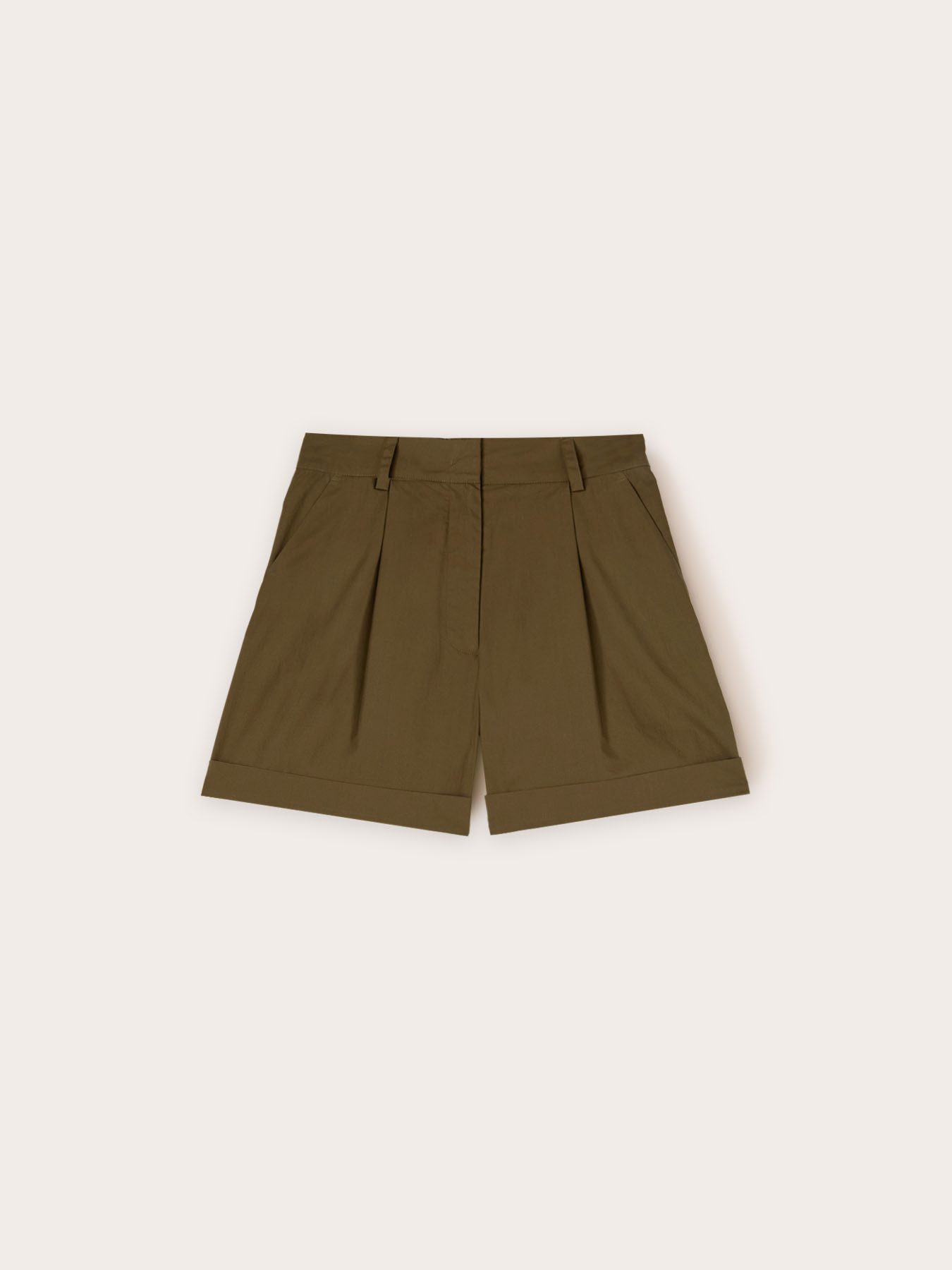 Pleated shorts image number 3