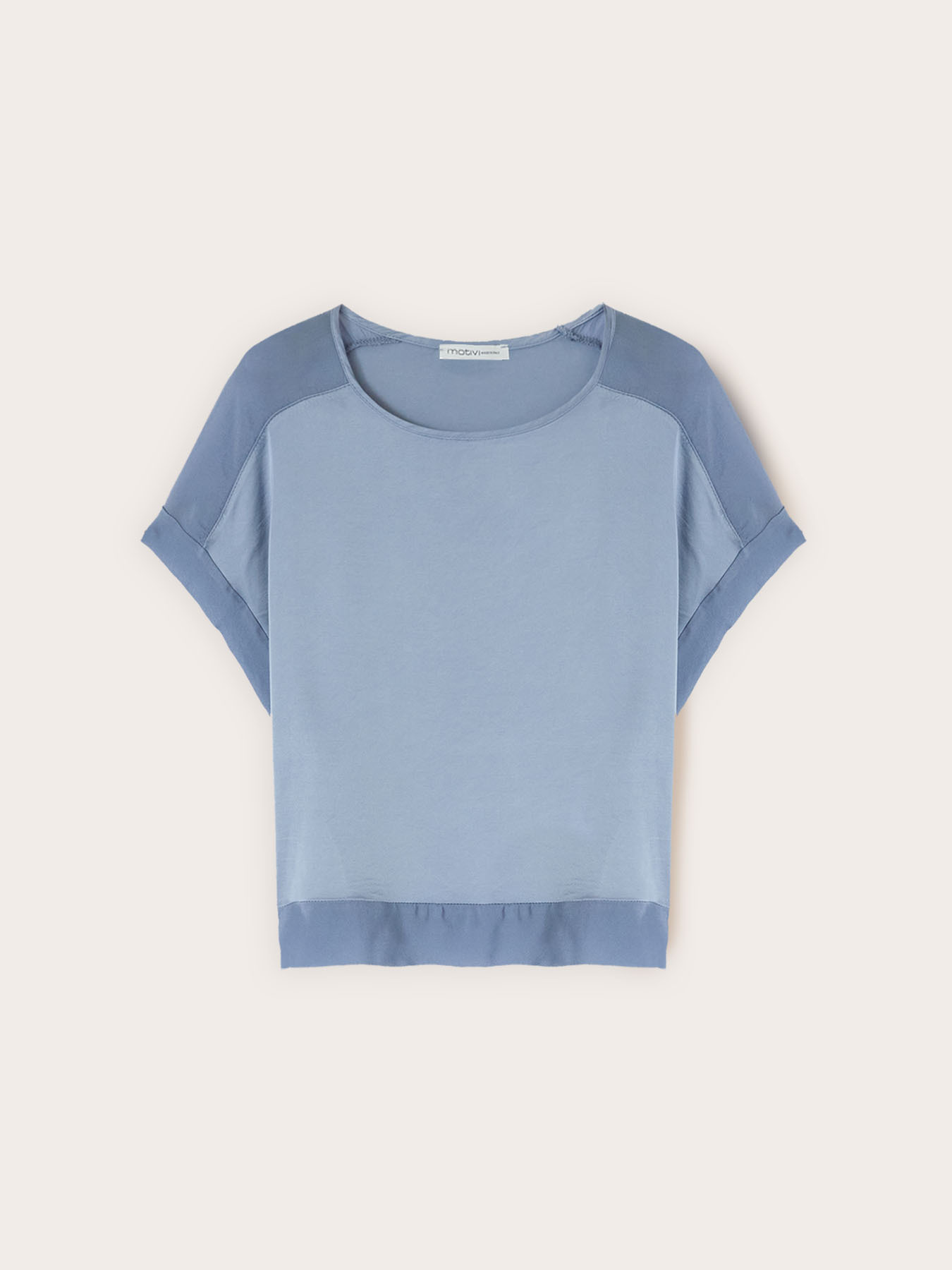 Bluse aus Satin mit Carr&eacute;-Ausschnitt image number 4