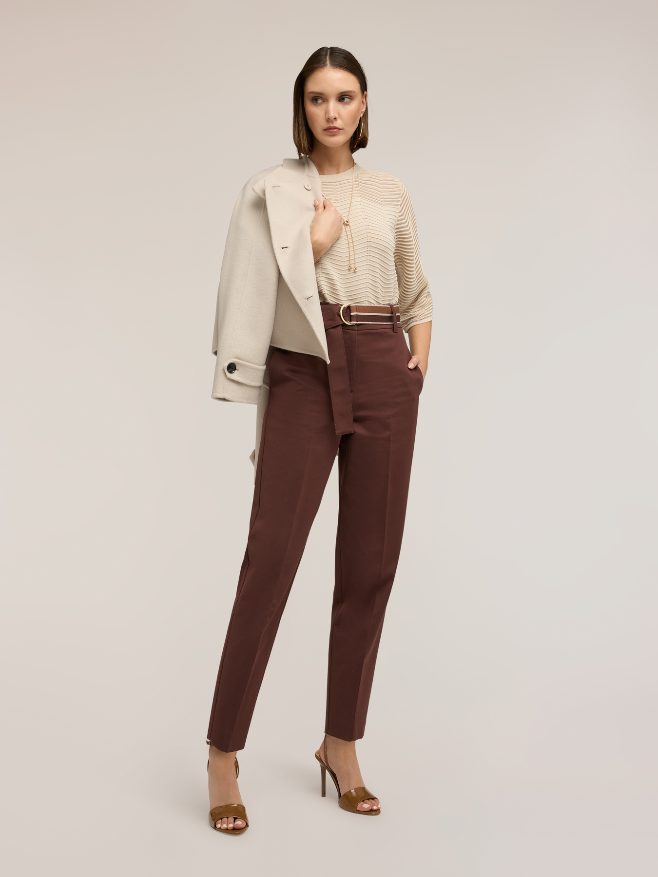 Pantalon regular avec ceinture image number 3