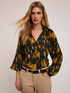 Blusa stampata in tessuto cr&ecirc;pe image number 2