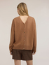 Pull en laine avec boutonnage dans le dos image number 1