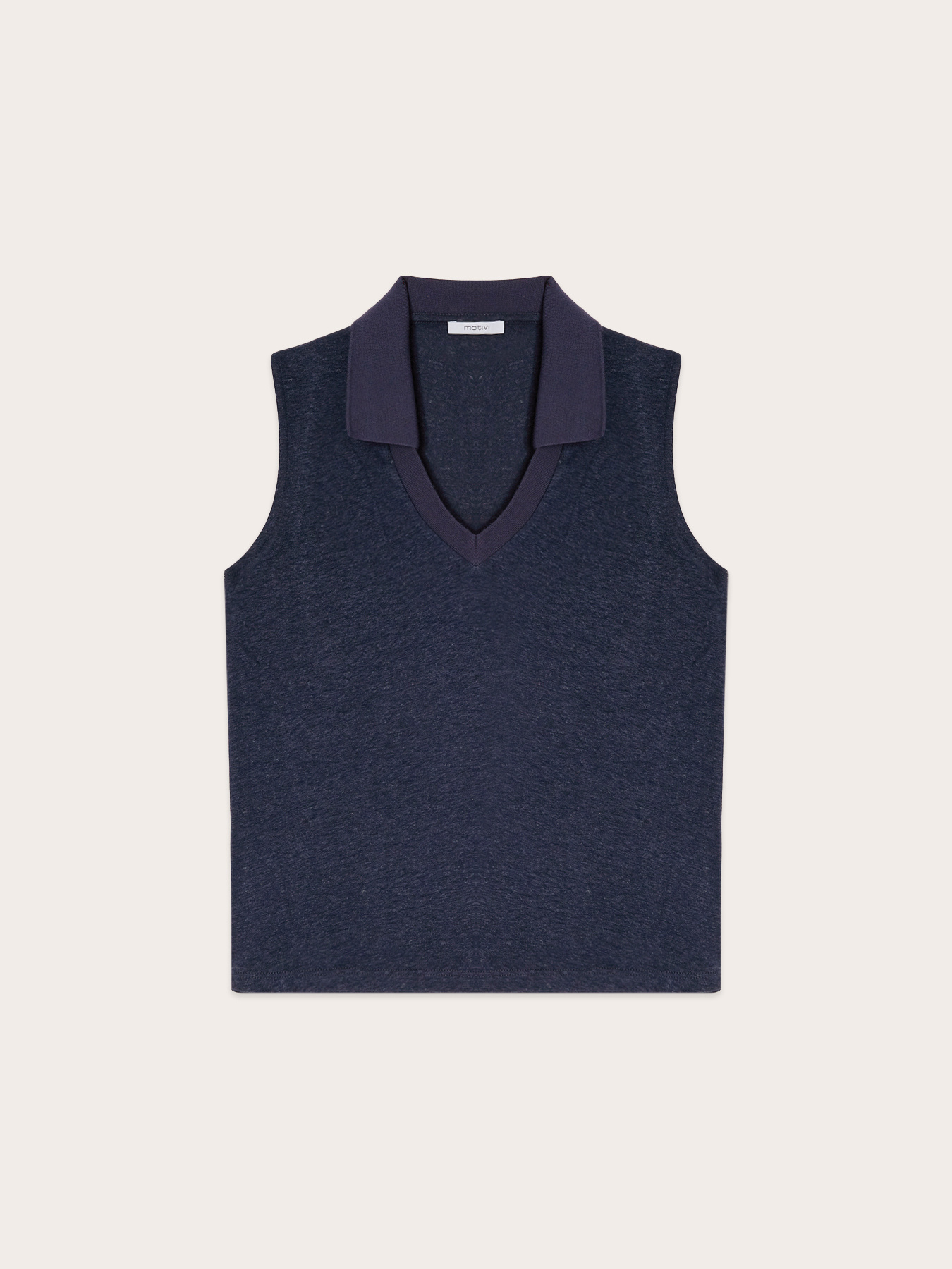 V-neck linen blend top with collar image number 4