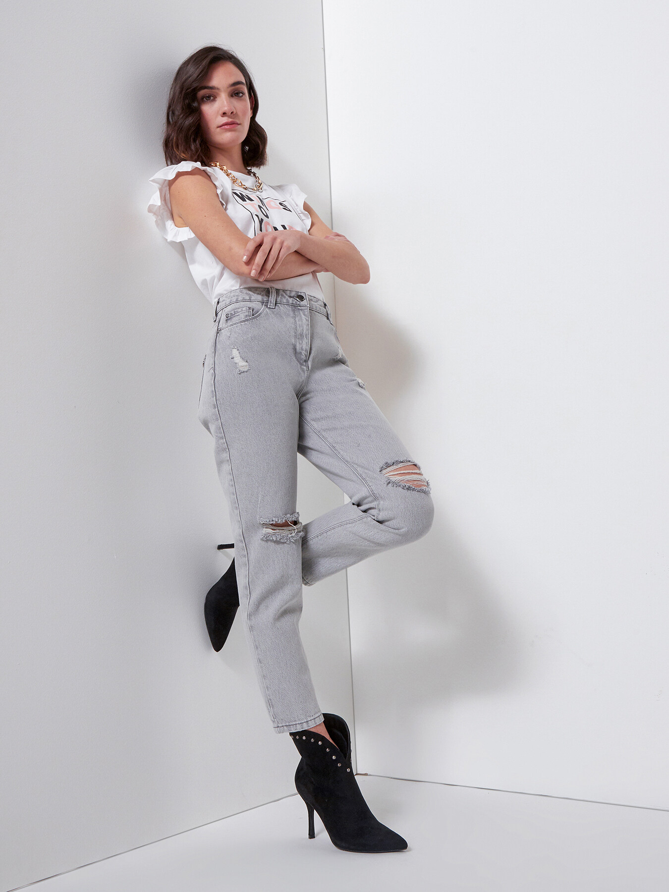 Bottines effet daim &agrave; clous image number 3