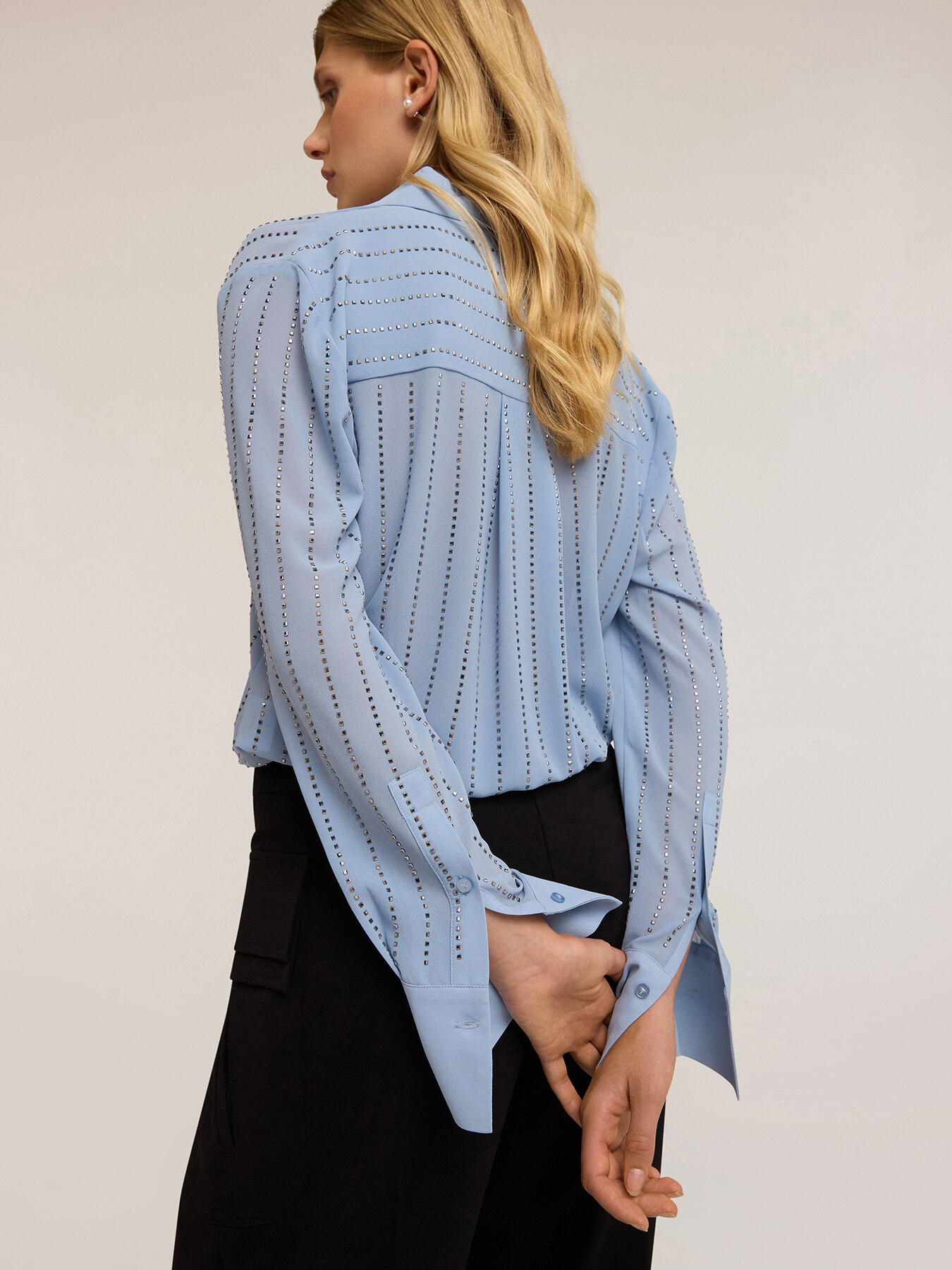 Camicia con micro borchie image number 3