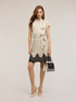 Kleid aus Satin mit Punkten und Spitze image number 2