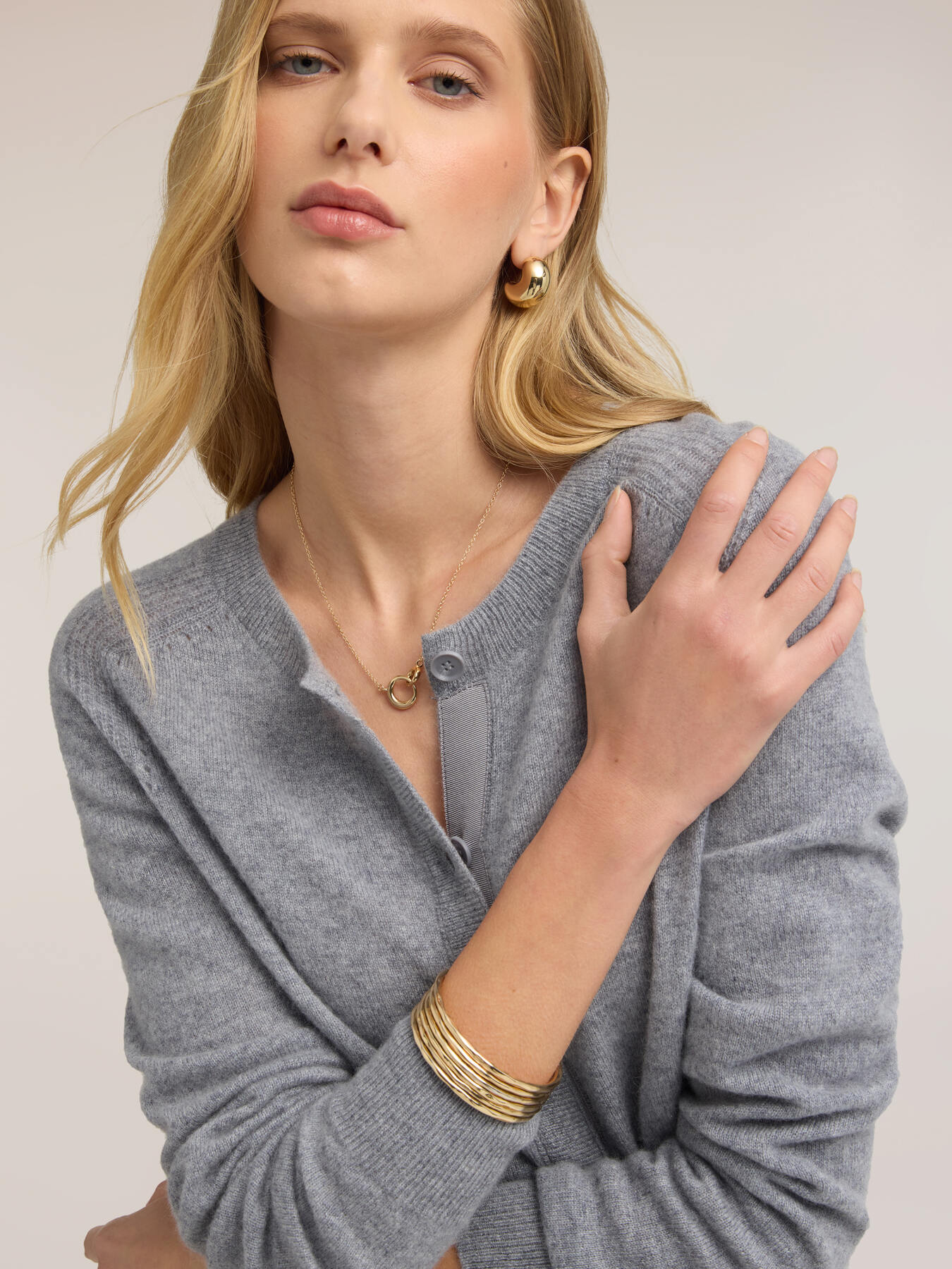 Cashmere cardigan image number 3