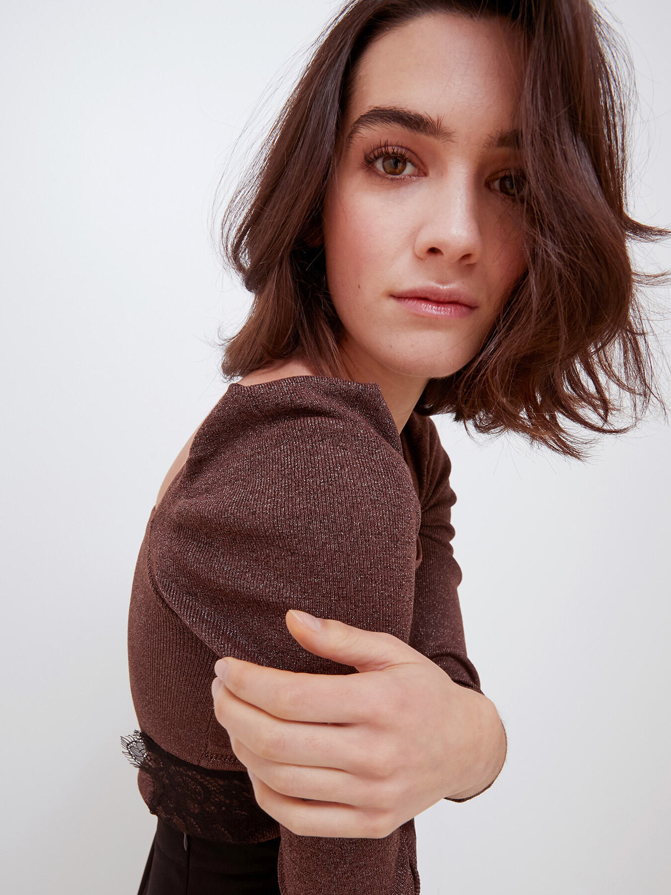 Lurex-Pullover mit eckigem Ausschnitt image number 1