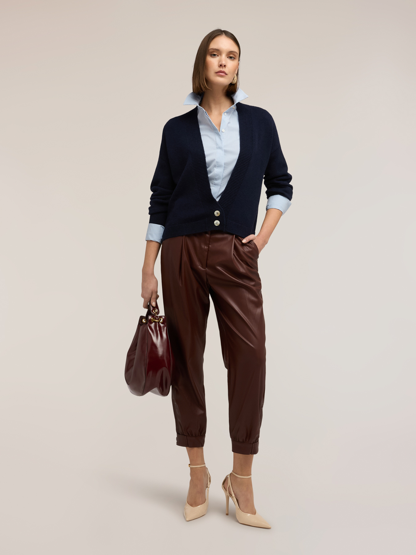 Cropped viscose blend cardigan image number 3