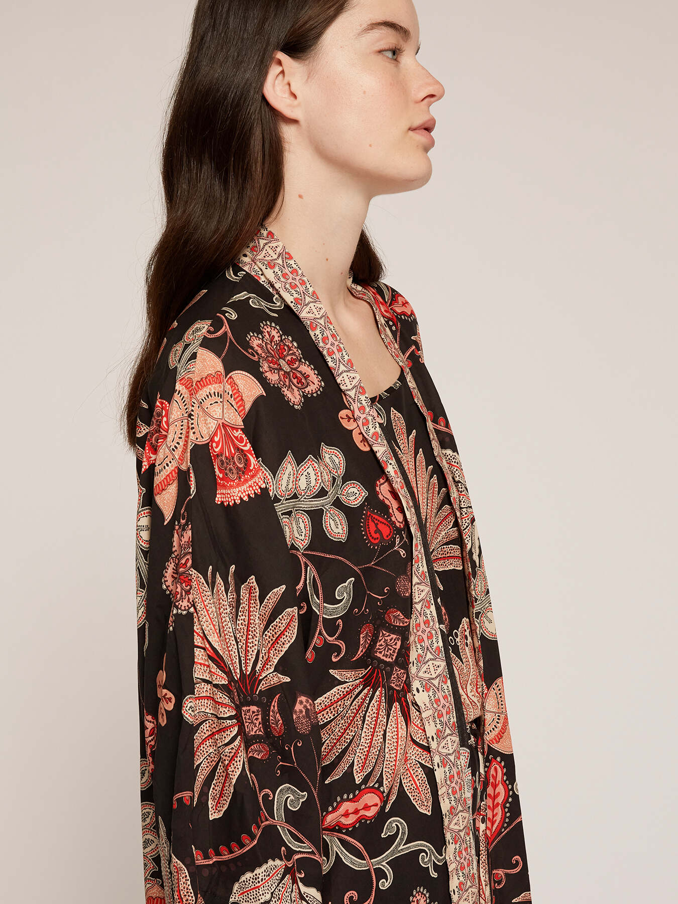 Cashmere pattern kimono cut jacket image number 2