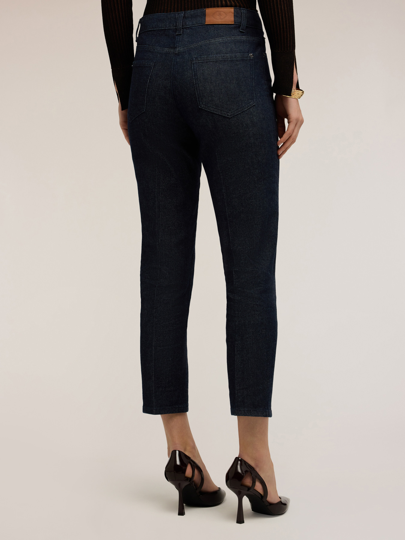 Regular Jeans mit Rinse-Waschung image number 1