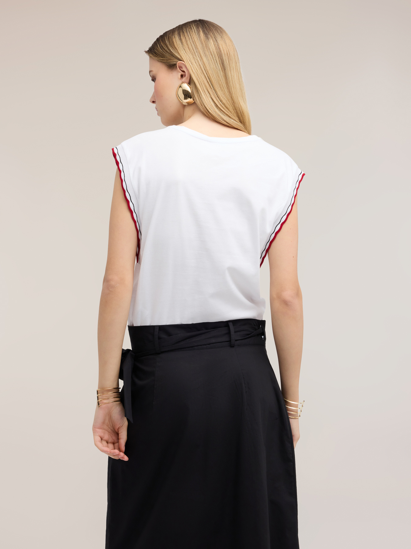 Jersey-Top mit farbigen Kanten image number 1