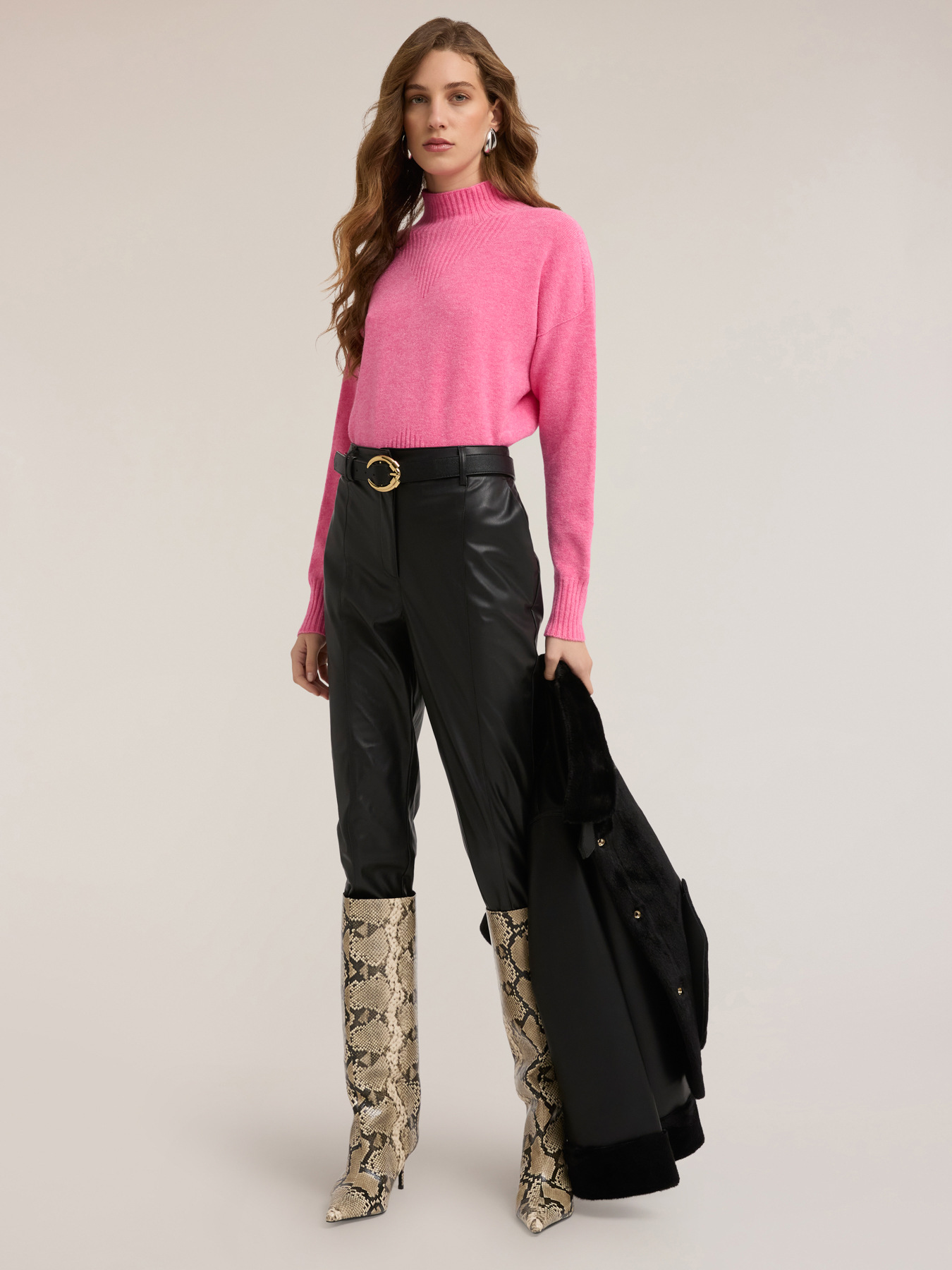 Pulover cu guler înalt nervurat din viscoză image number 3