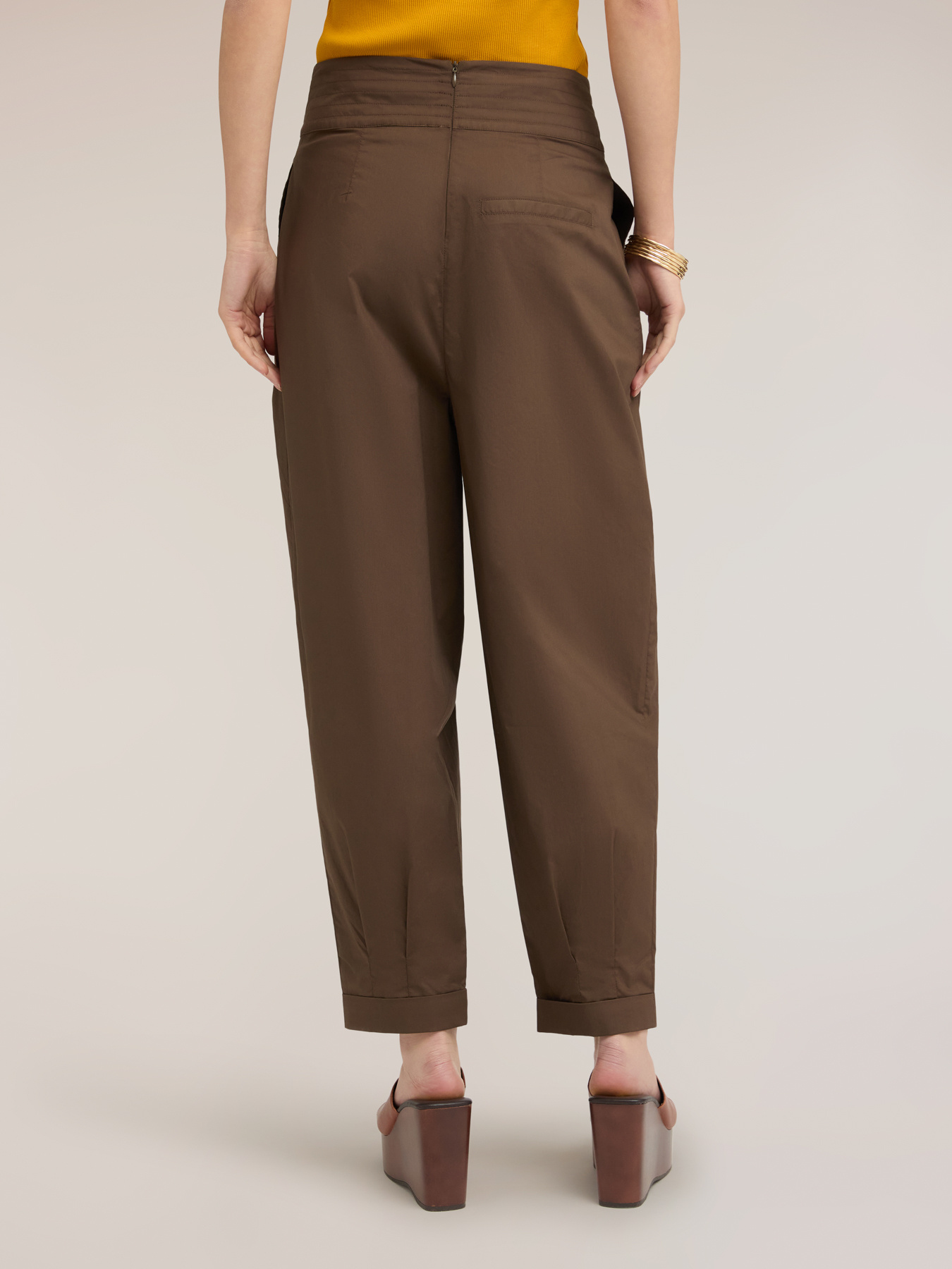 Pantalon en popeline avec liens &agrave; la taille image number 1