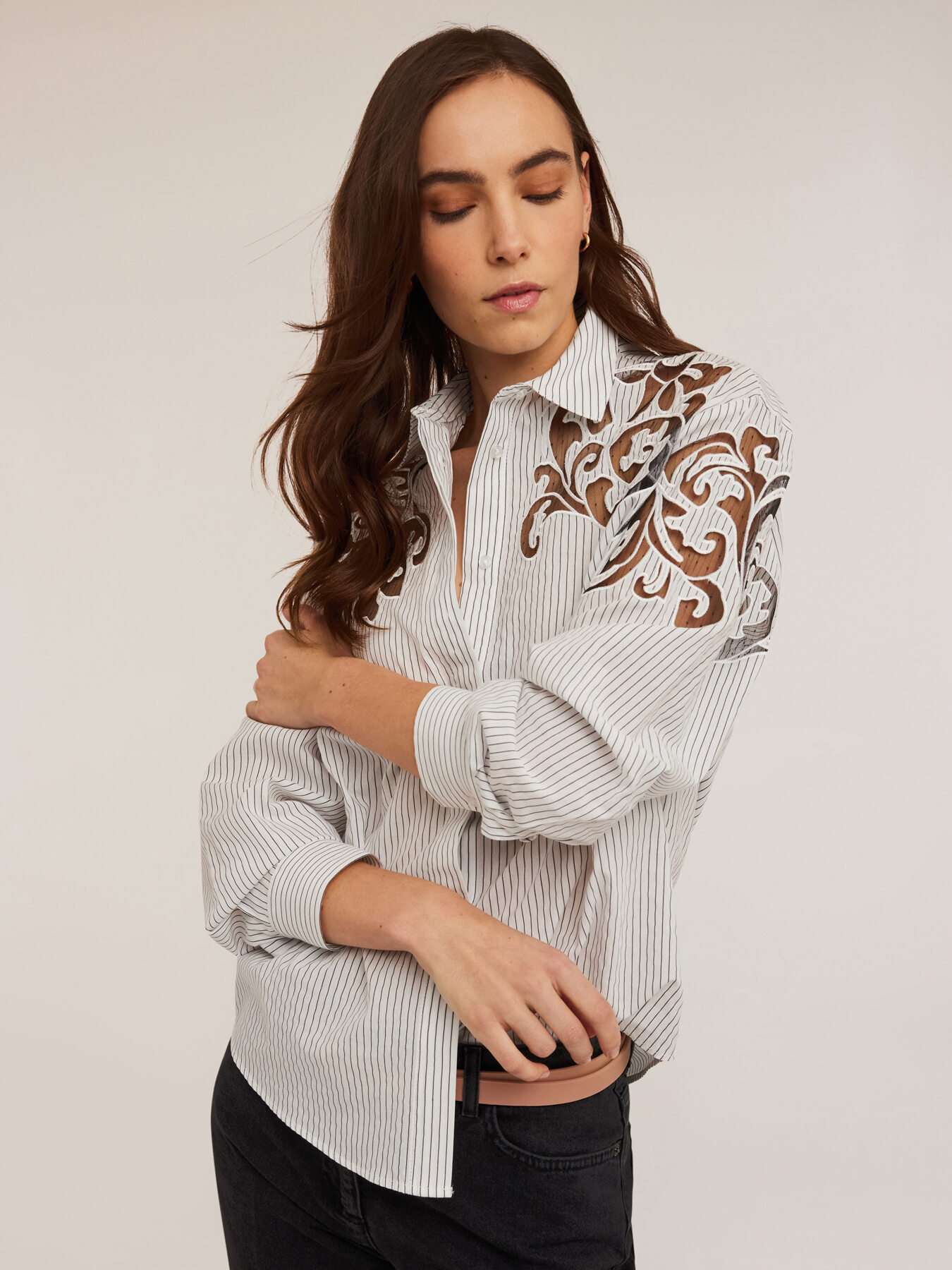 Camicia a righe con ricamo in tulle image number 0