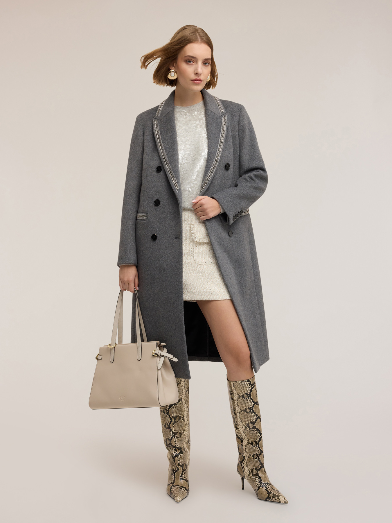 Double-breasted coat in wool blend with decorations image number 0