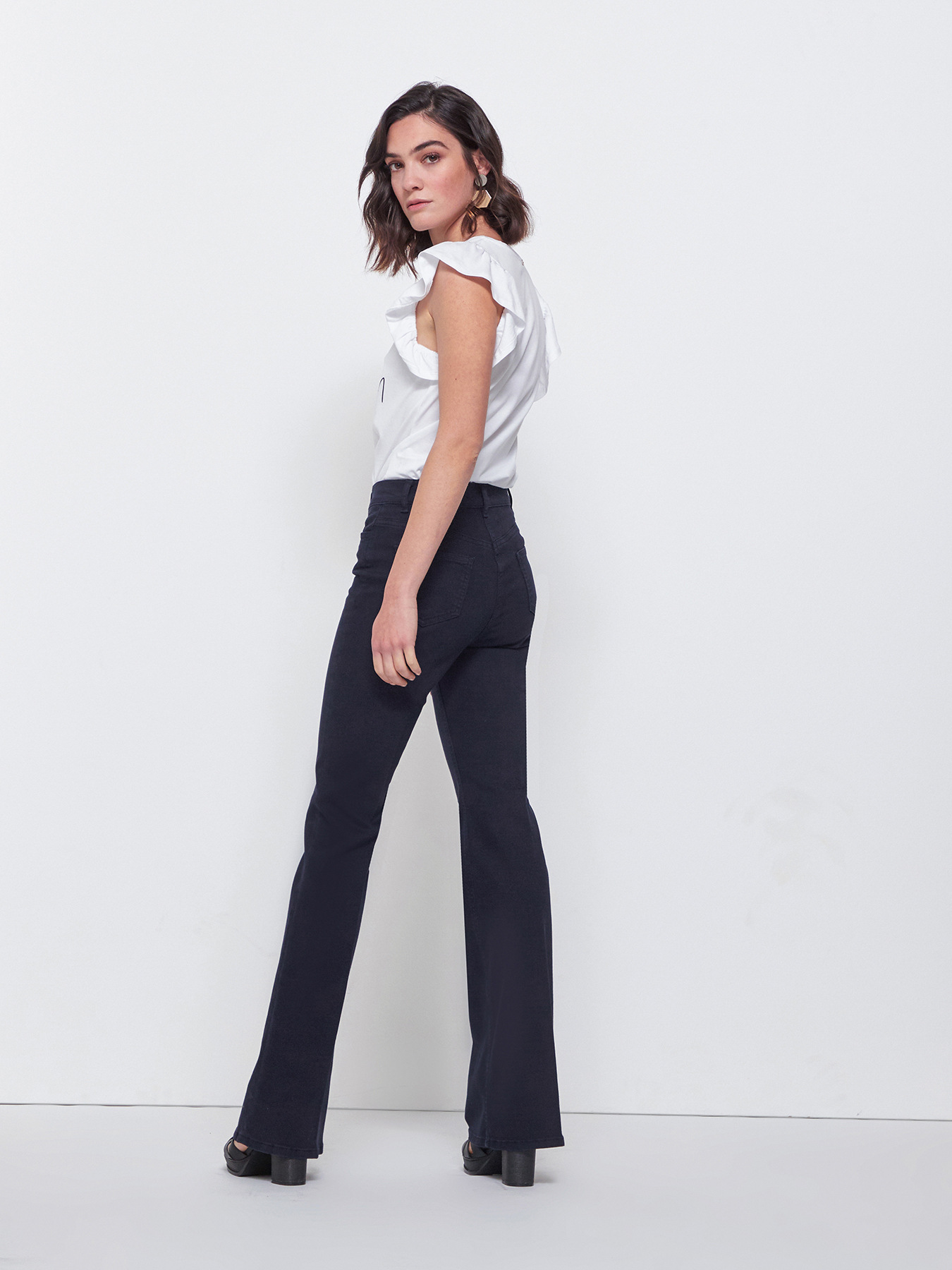 Flared trousers image number 1