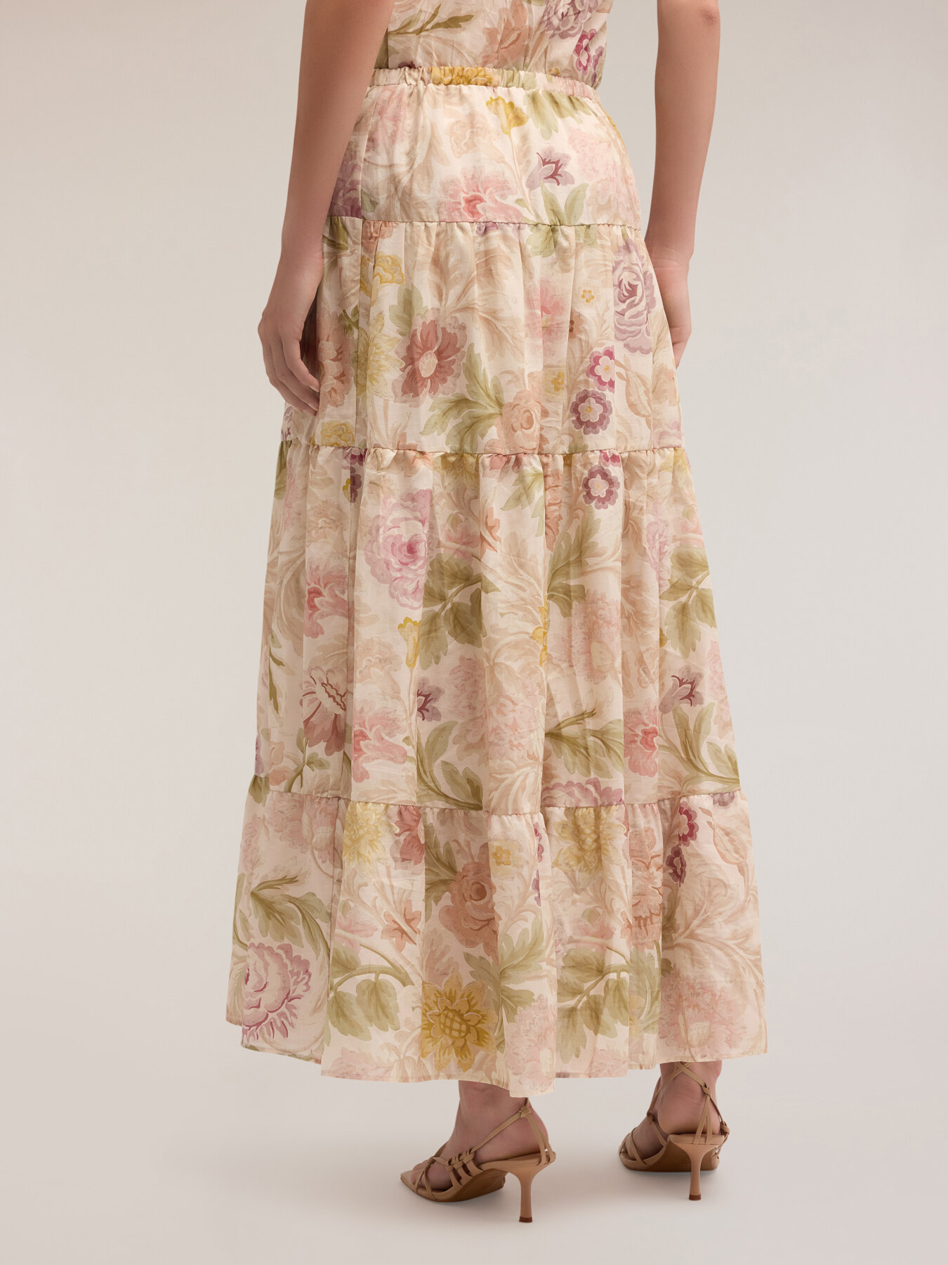 Long flounced skirt with floral pattern image number 1