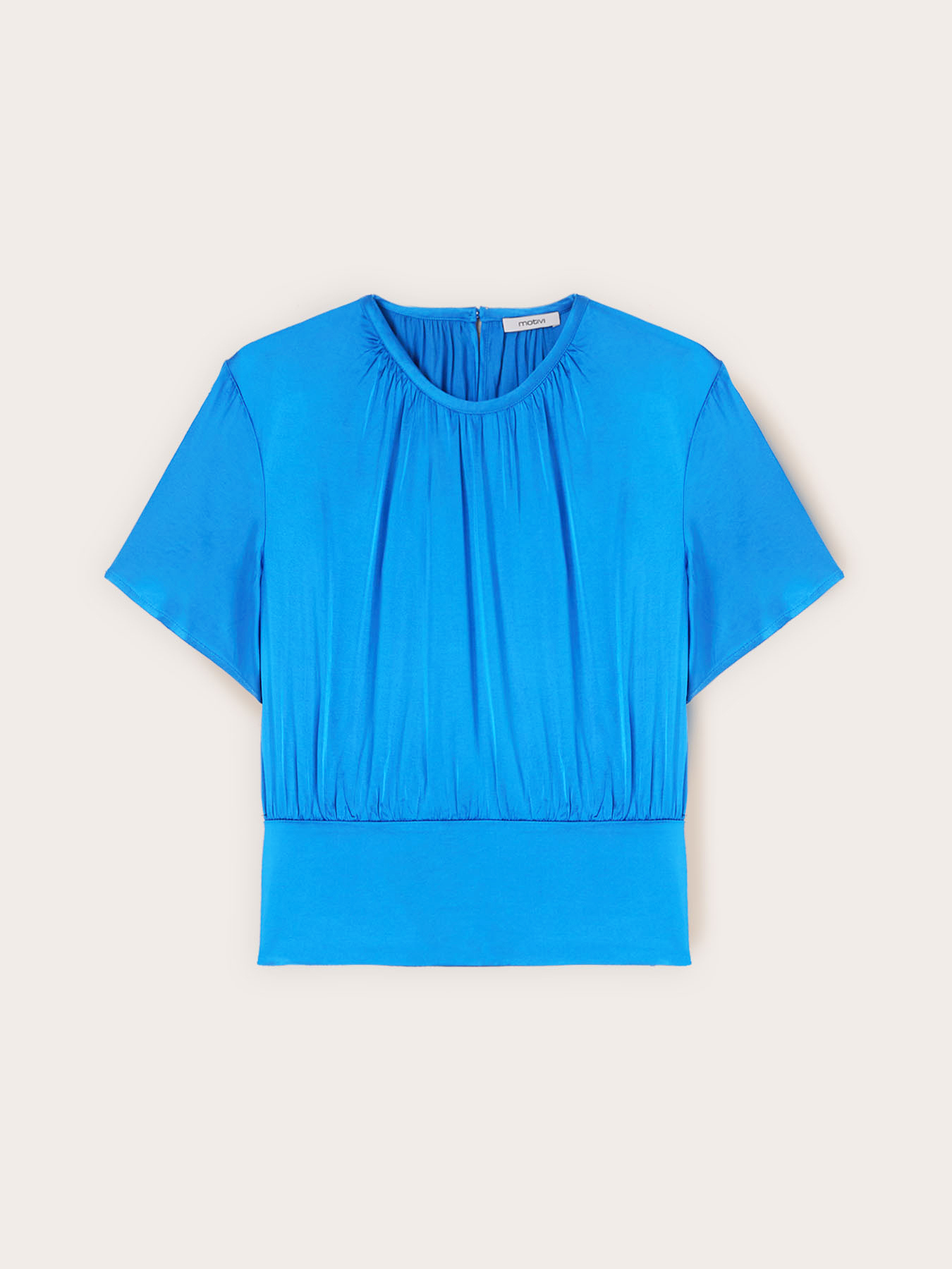 Blouse en satin avec ceinture image number 4