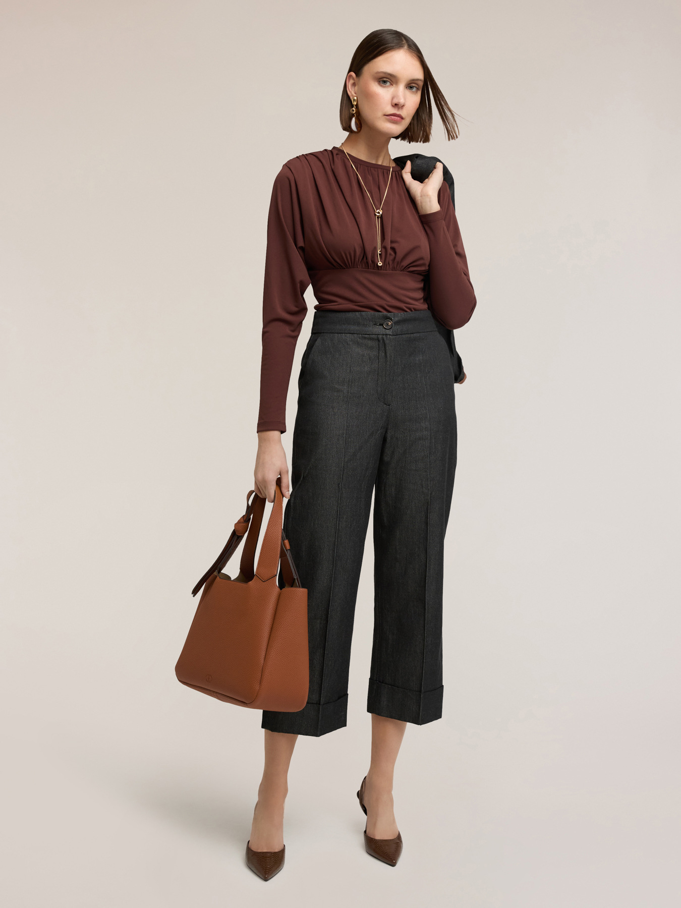 Body de jersey con drapeado image number 2