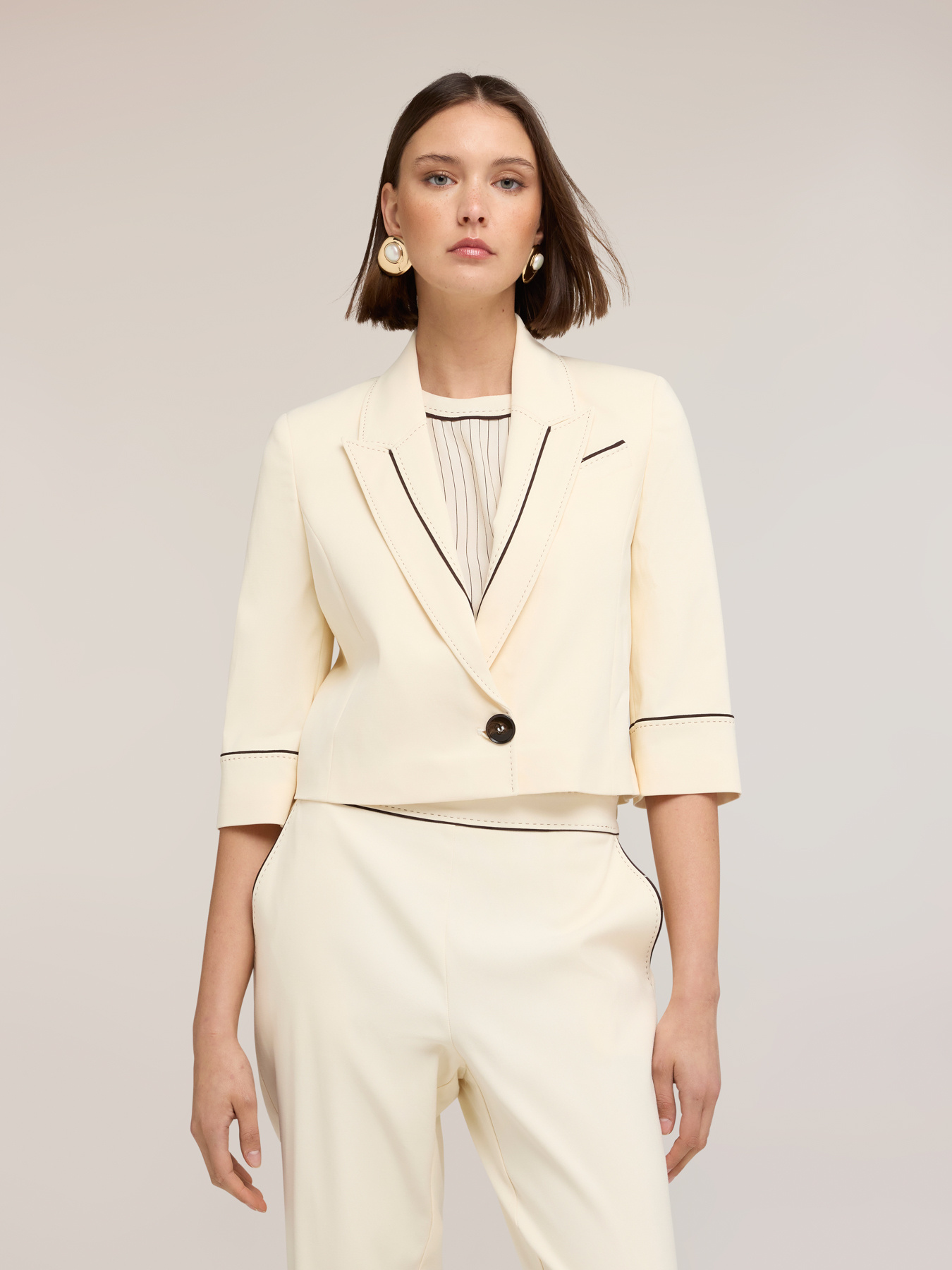 The Tailoring Lab spencer jacket image number 0