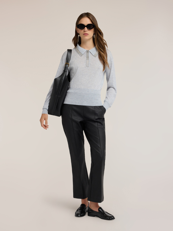 Kick-Flare-Hose mit Rippstruktur
