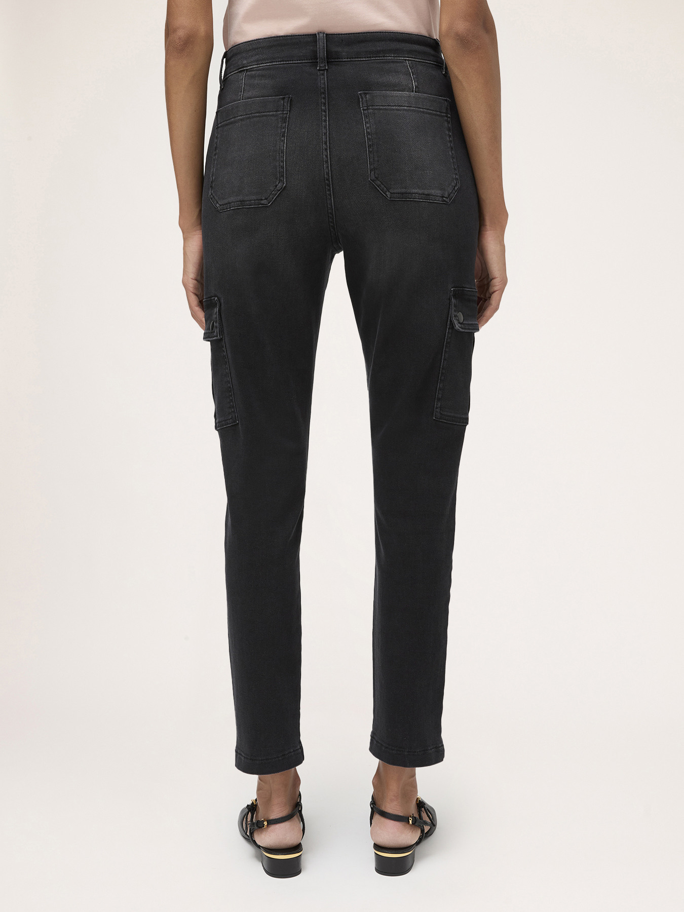 Blugi cargo image number 1