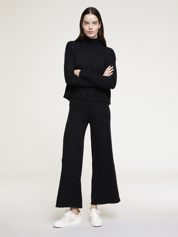 Wide knit trousers with sequins