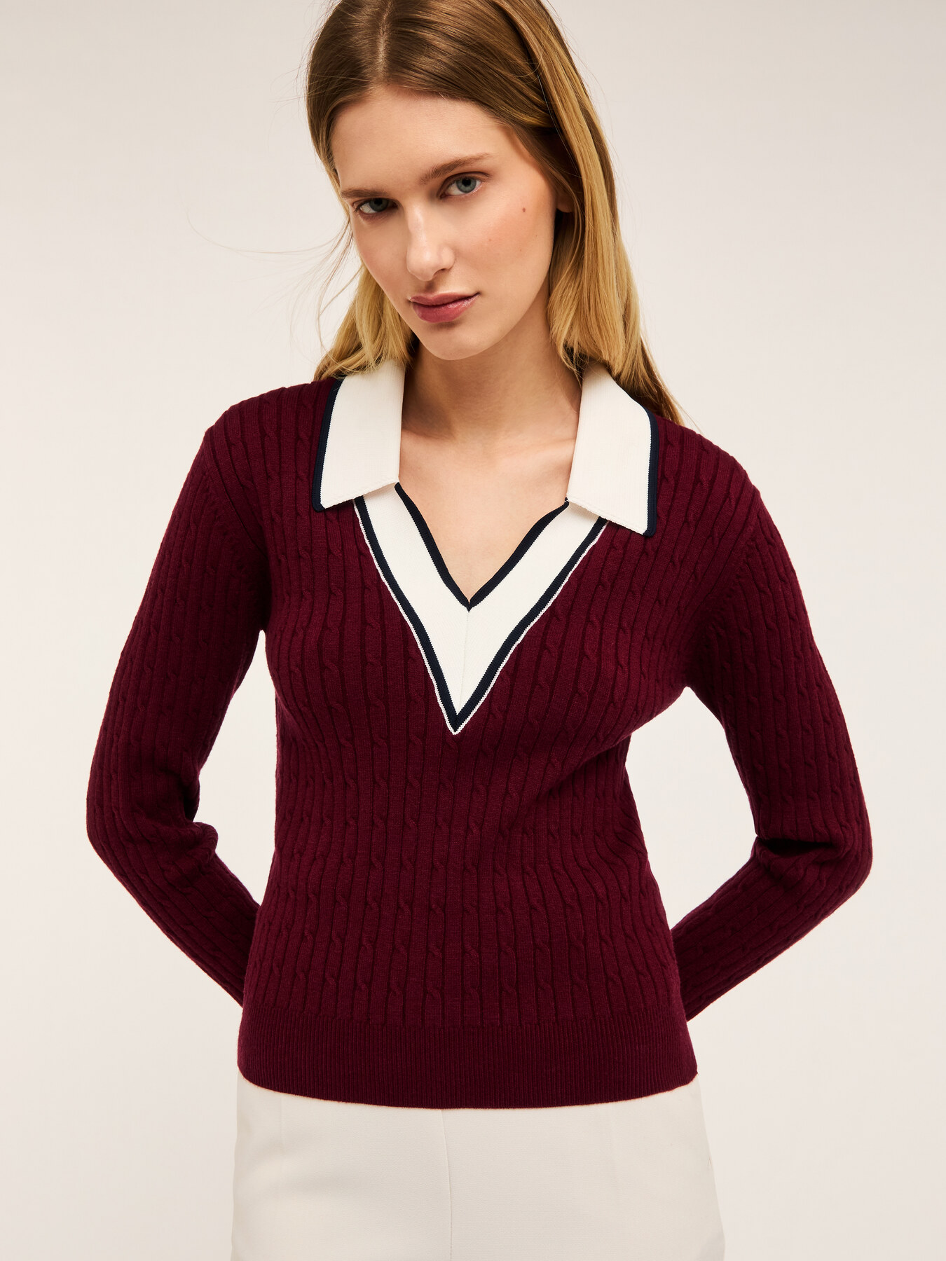 Pullover mit Kragen image number 0