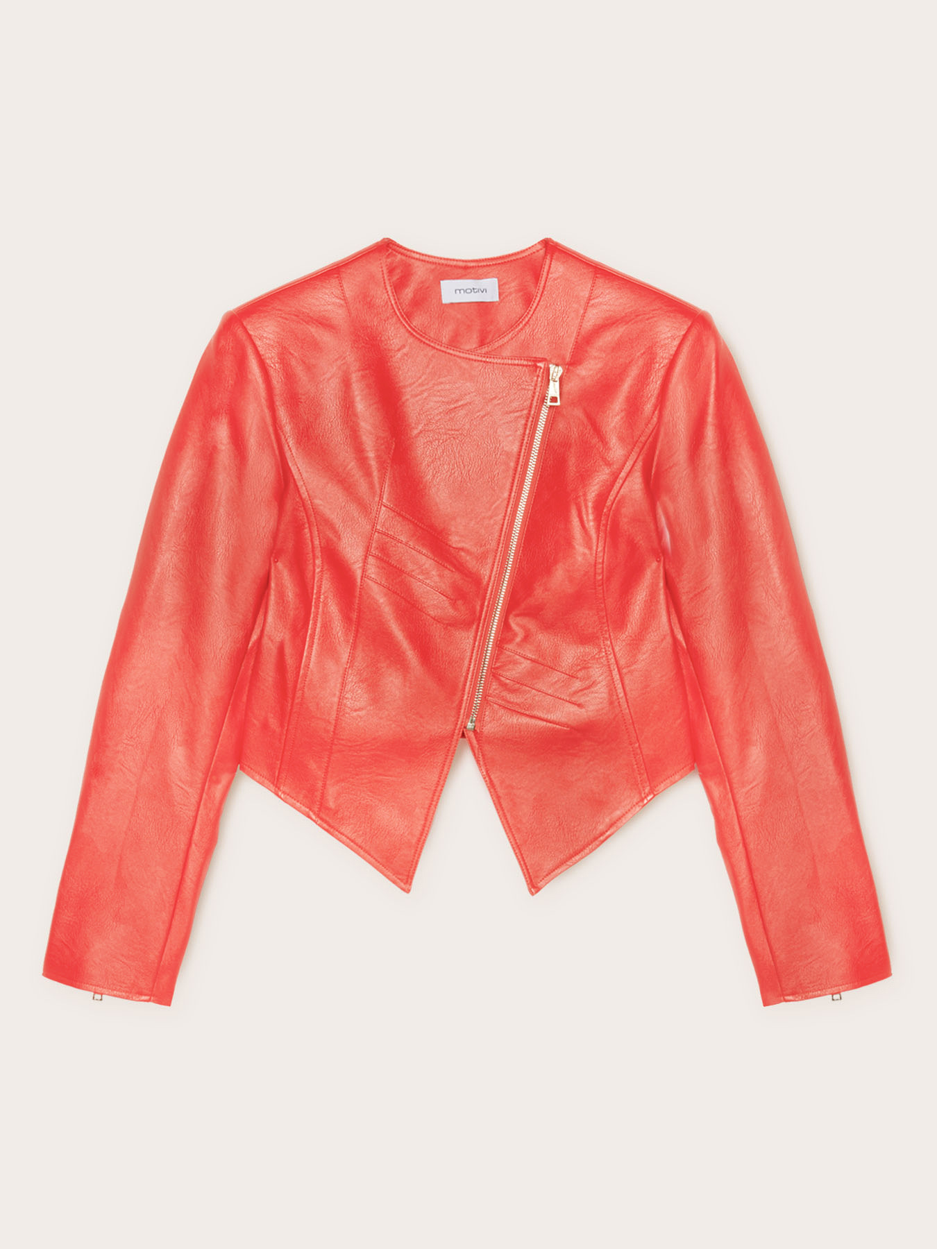 Cazadora slim de piel sint&eacute;tica con cortes shaping image number 3