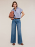 Hellblaue Jeans mit weitem Bein image number 0